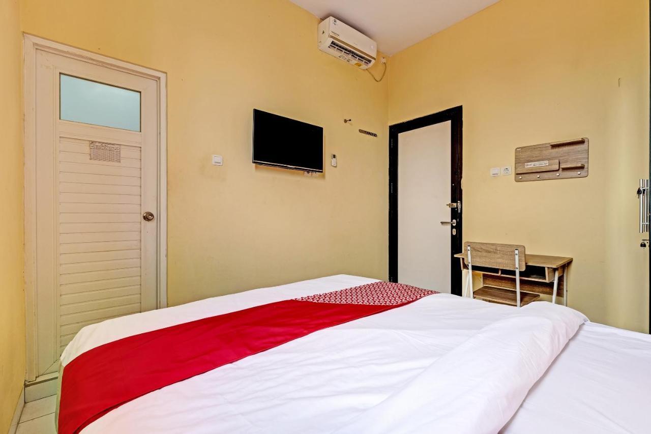 Oyo 91532 Malioboro Guesthouse Yogyakarta Exterior photo